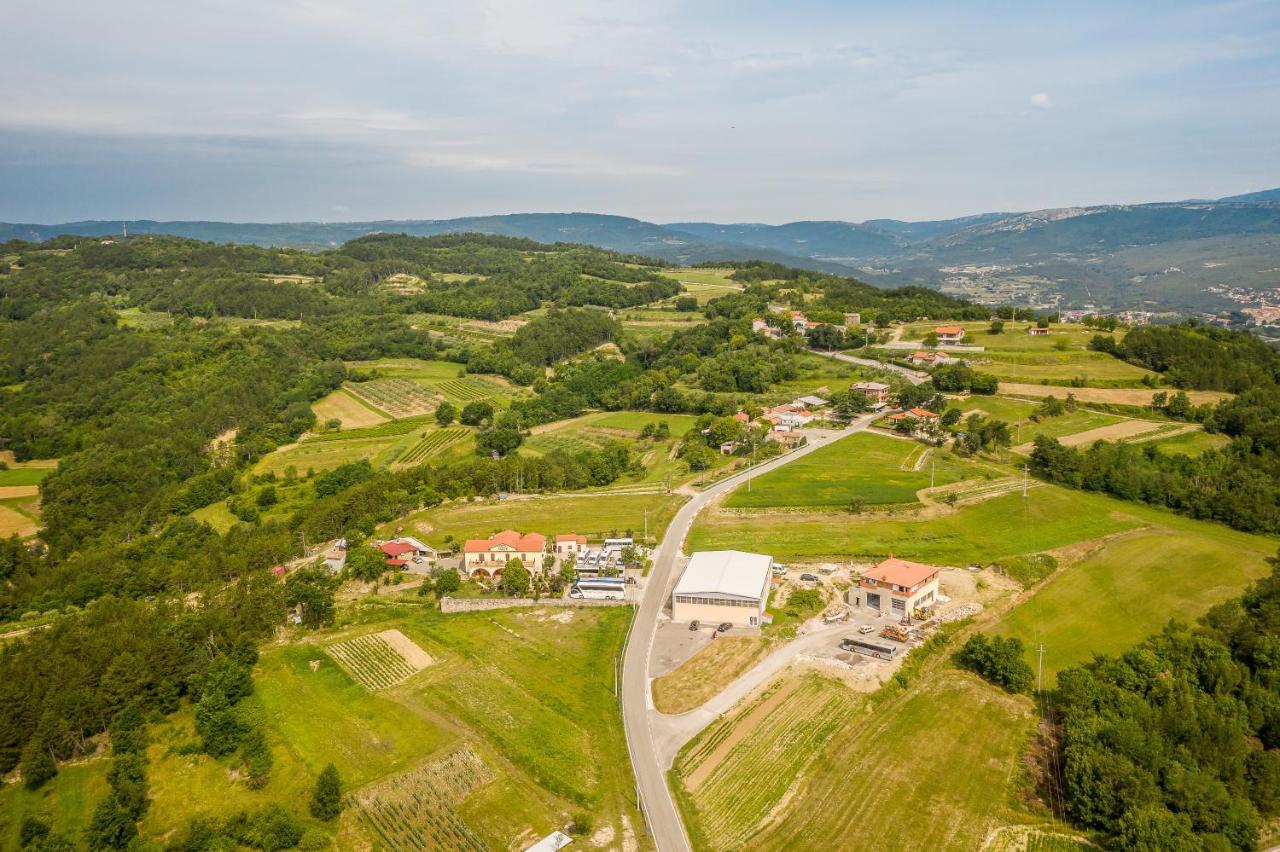 Apartman Volte Apartment Buzet Exterior foto